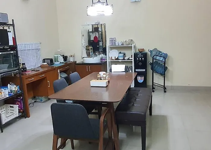 Setinggi - 3Br Private Pool, Renon, 10M To Beach